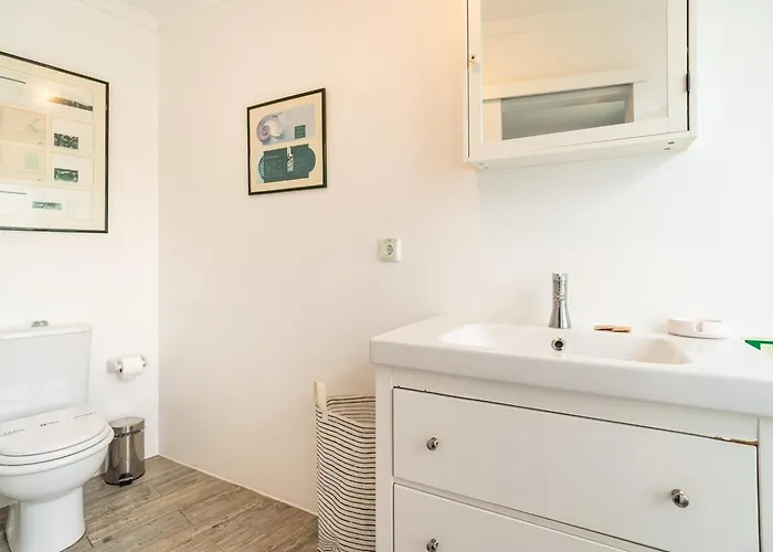 Апартаменты Barreirinha Ii Near Old Town With Ocean Views *