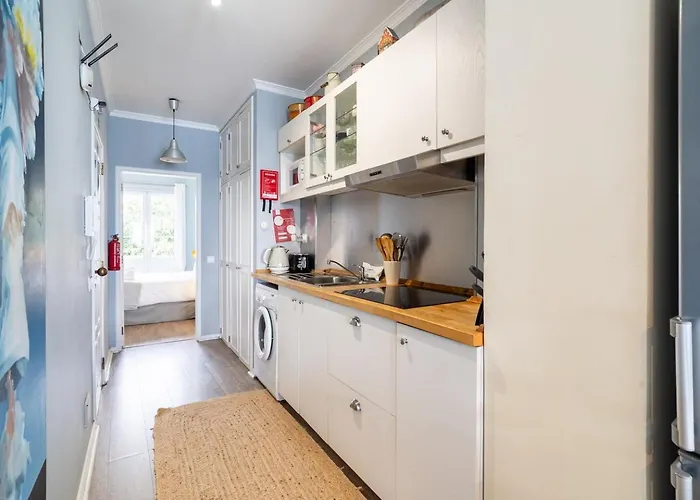 Апартаменты Barreirinha Ii Near Old Town With Ocean Views Фуншал