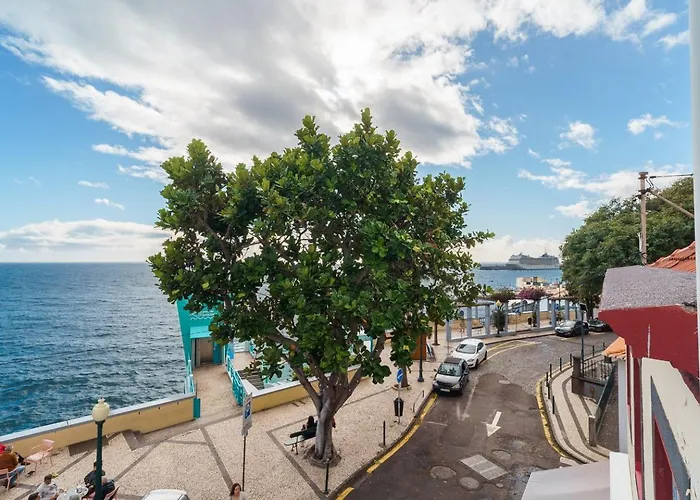 Апартаменты Barreirinha Ii Near Old Town With Ocean Views Фуншал