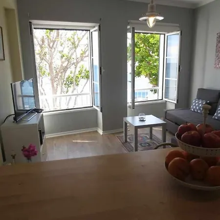 Barreirinha Ii Near Old Town With Ocean Views * Funchal (Madeira)