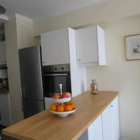 Barreirinha Ii Near Old Town With Ocean Views Appartement Funchal (Madeira)