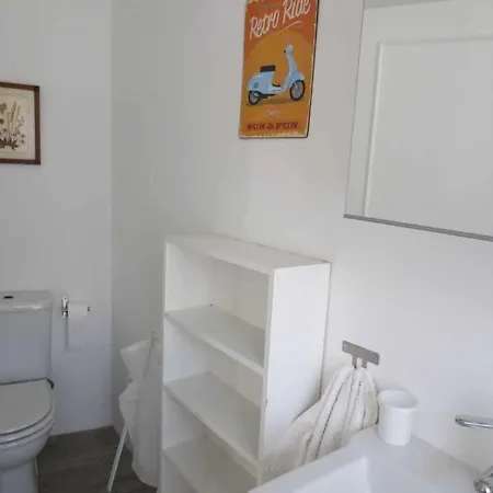 Barreirinha Ii Near Old Town With Ocean Views Funchal