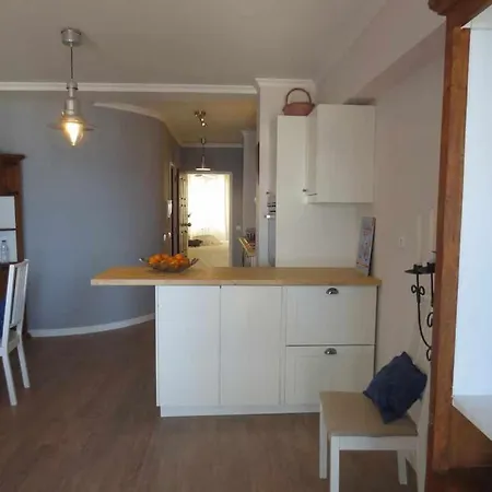 Barreirinha Ii Near Old Town With Ocean Views Funchal